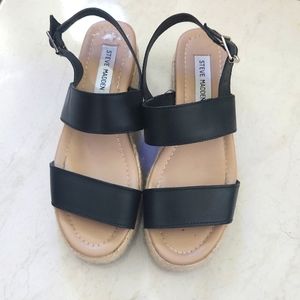 Steve Madden Womens Black Leather Wedge Sandals  Size 7